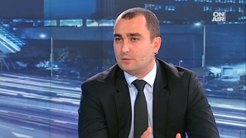Скокът на заплатите в държавния сектор щял да увеличи конкуренцията с бизнеса