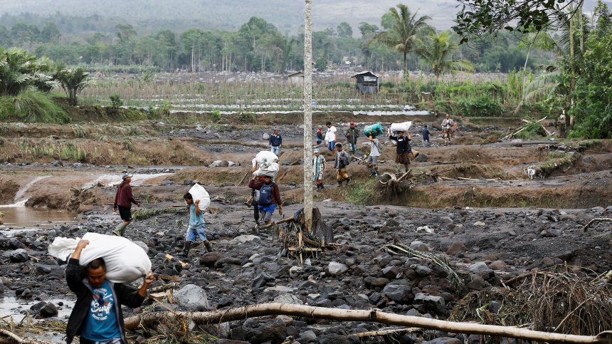 Земетресение със сила 6,6 по Рихтер удари Индонезия