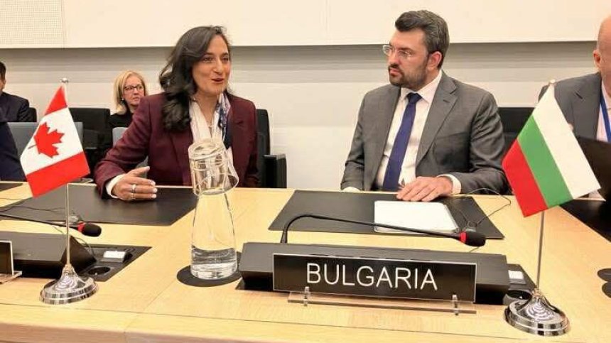 България и Канада обсъдиха разширяване на сътрудничеството в отбраната