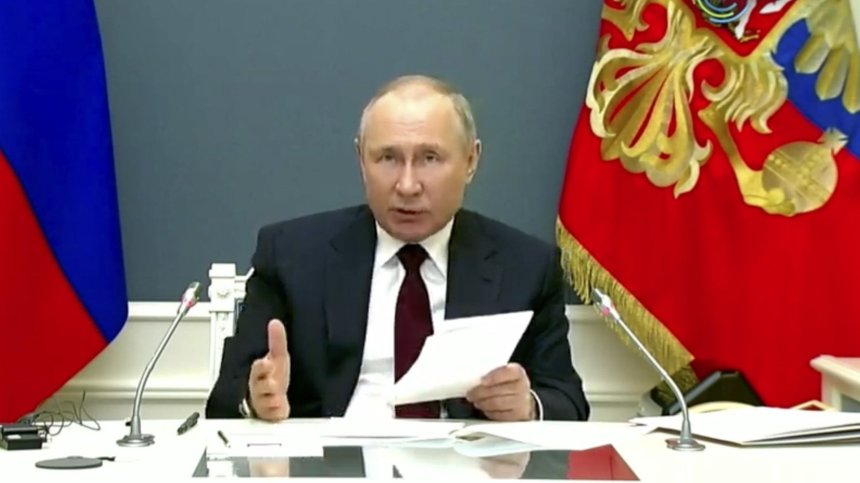 Путин провежда годишната си пресконференция за 17-и път