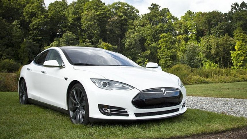 В Tesla изобретиха "умни" чистачки