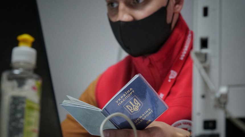 Удължиха срока за получаване на временна закрила на украинците у нас