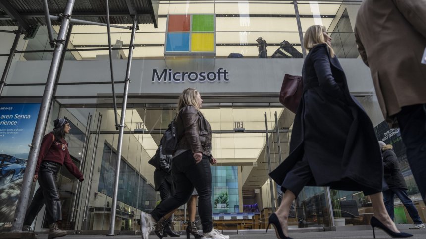 Много лоша новина за корпоративни клиенти на Microsoft