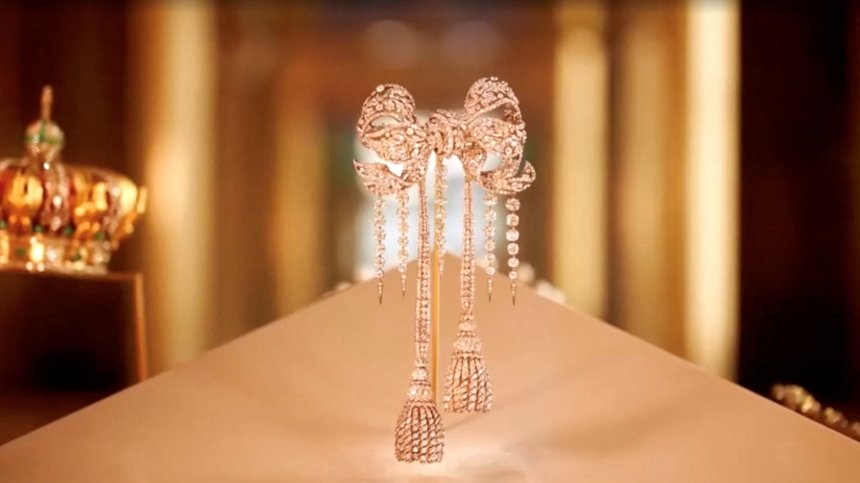 88 млн. евро е стойността на откраднатите бижута от Лувъра