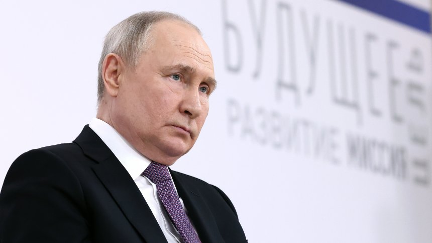 САЩ: Санкциите отслабват военната машина на Путин, новият пакет е смазващ