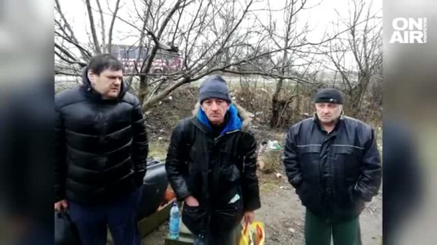 Съпруги на моряци от "Царевна": Писнало им е да чакат и сами слезли от кораба