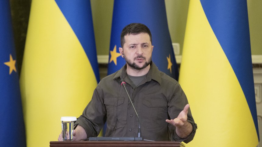 Зеленски: Русия няма да спре, следващите седмици ще са изключително критични