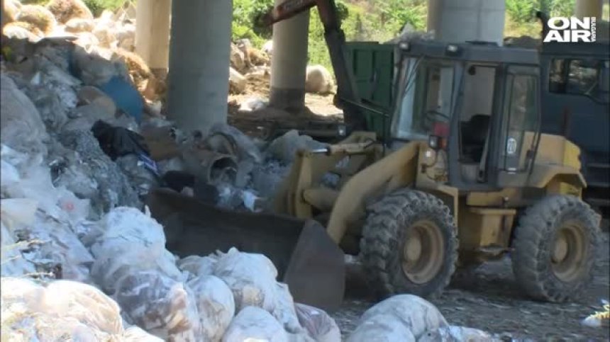 Повдигнаха обвинение на собственика на депото за отпадъци, запалили се под АМ "Струма"