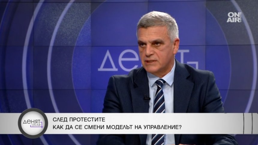 Стефан Янев: Не е време за тънки сметки, а политиците да чуят гласа на протеста