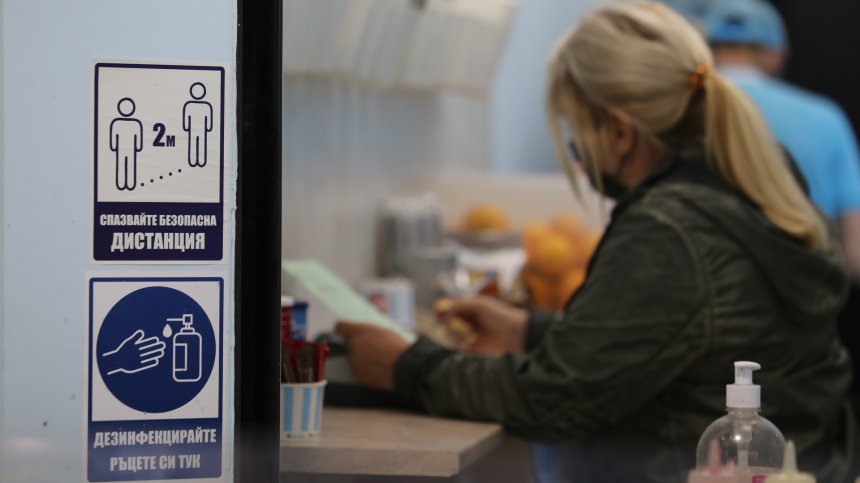 БАБХ провери над 2400 обекта, затвори 2 от тях заради лоша хигиена