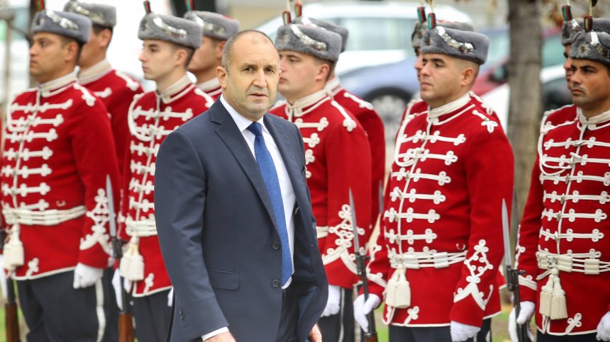 Радев: В отношенията със Скопие - без компромиси с история, език и идентичност