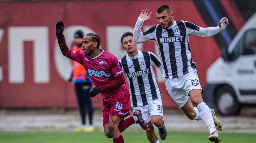 Драматично равенство за "Локомотив" (Пд) и "Септември" (Сф) в Първа лига