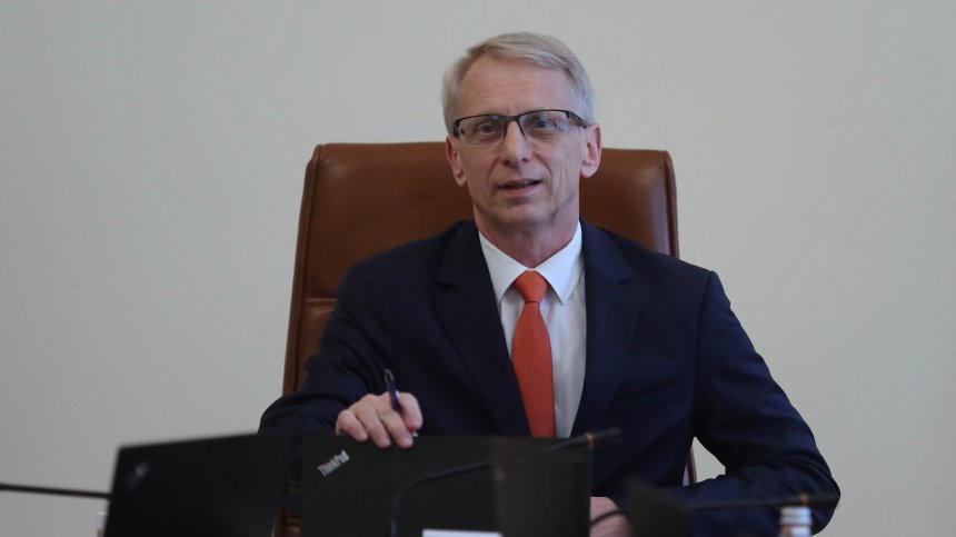 Акад. Денков: Бюджетът ще е с до 3% дефицит, няма да има увеличаване на данъците