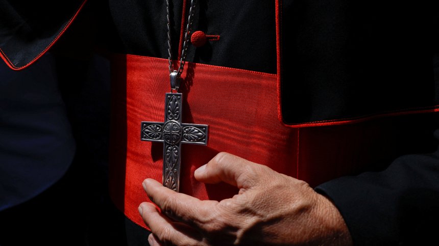 В очакване на бял дим от Сикстинската капела: Какво се случва по време на конклава