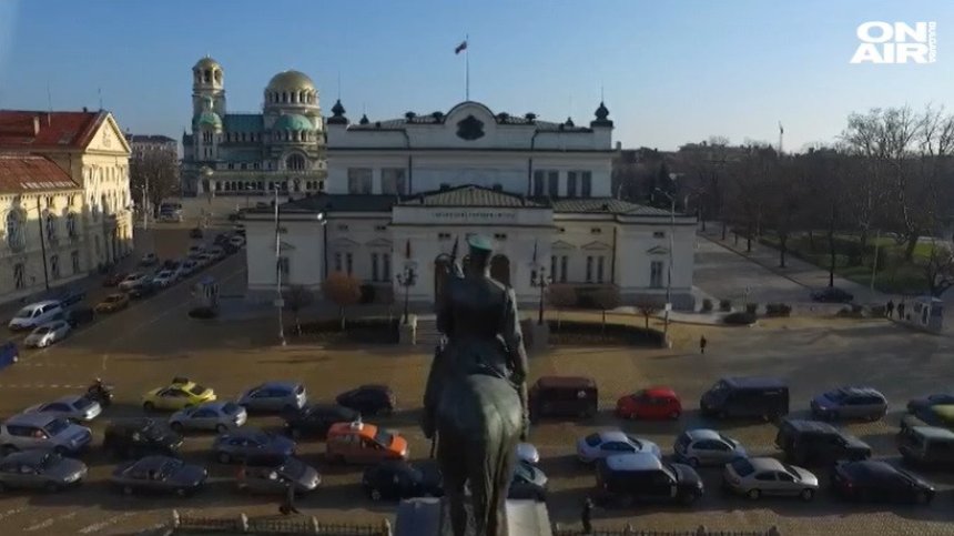В "Денят ON AIR" от 19:30 ч. ще видите: