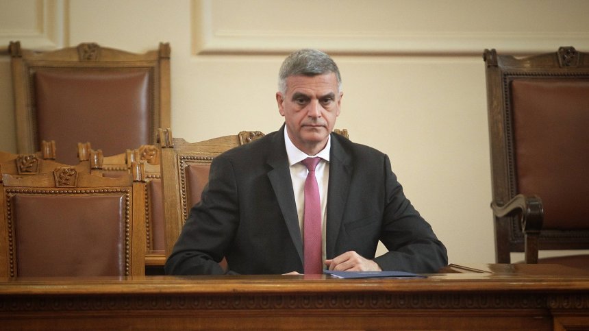 Стефан Янев получи покана за Министерството на отбраната