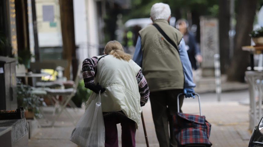 Ще влязат ли в сила нови правила при пенсионирането?