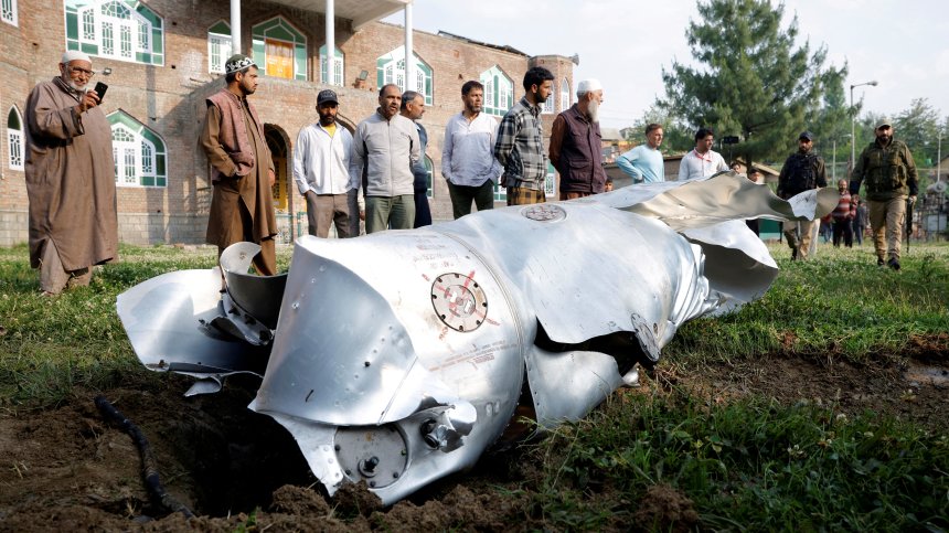 Индия и Пакистан се обстрелват, САЩ и Китай се намесиха заради убийствата