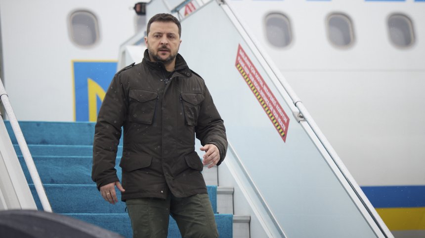 Мащабна задача: Зеленски нареди построяването на 2000 км фортификации в три полоси