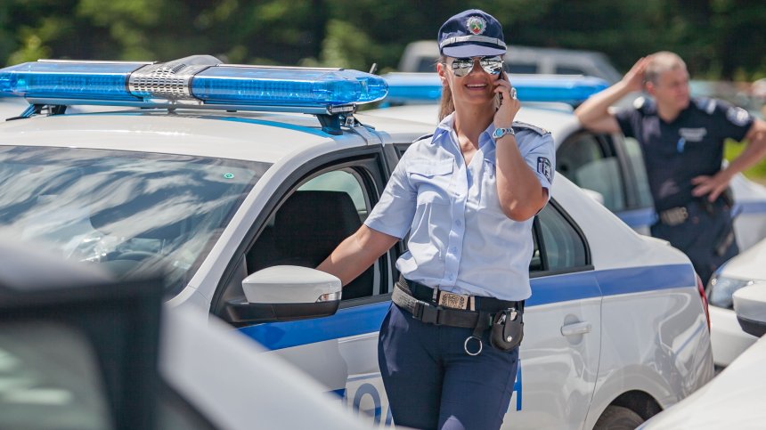 Крадец в София маха със секач алармите на дамски чанти