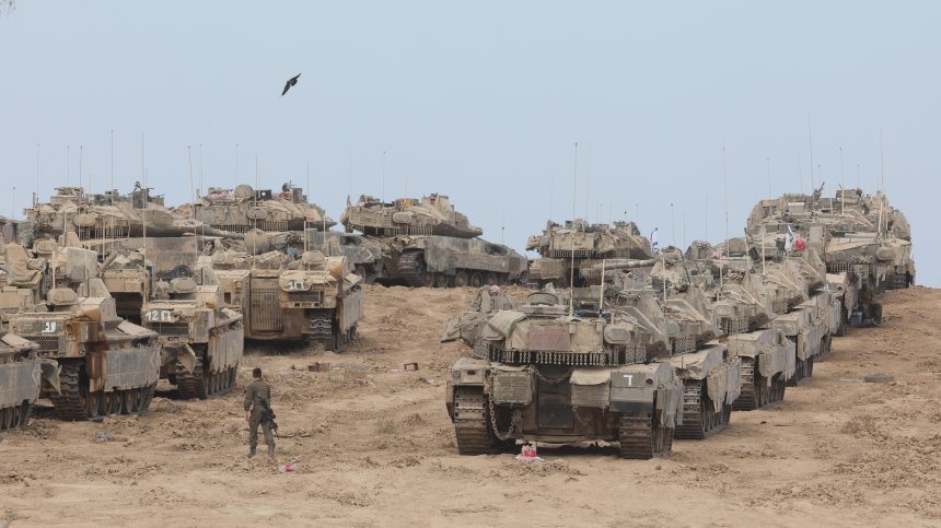 Хаос в Газа: Танковете на Израел не нахлуват, но броят на жертвите се увеличава