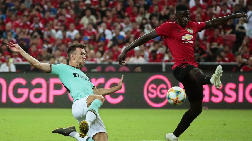 Расистки обиди към футболисти вбесиха "Манчестър Юнайтед"