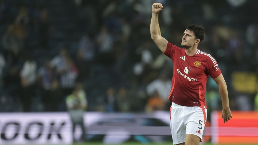 "Манчестър Юнайтед" преподписа с Хари Магуайър