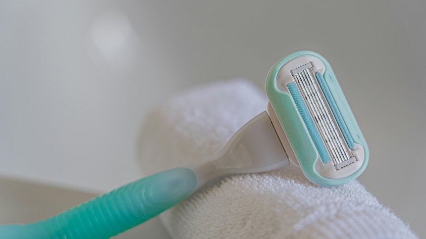 Тенденцията за бръснене на лицето при жените - какви са ползите?