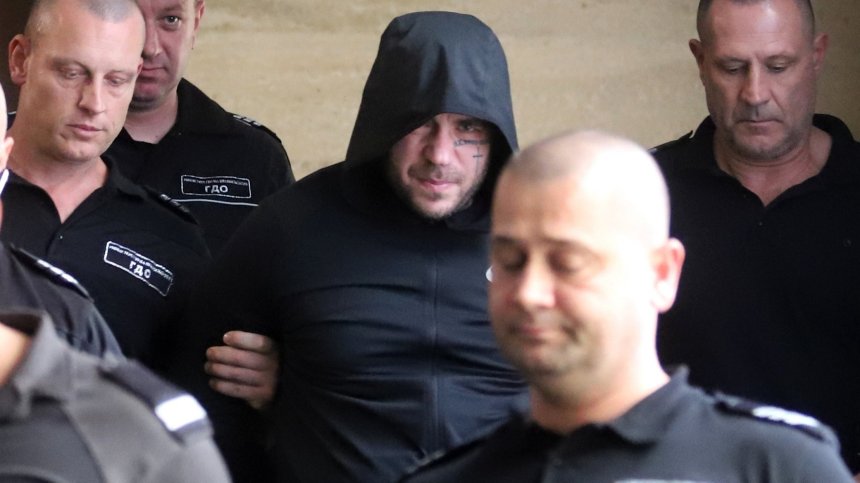 Стана ясно кои полицаи са помагали на Семерджиев през годините