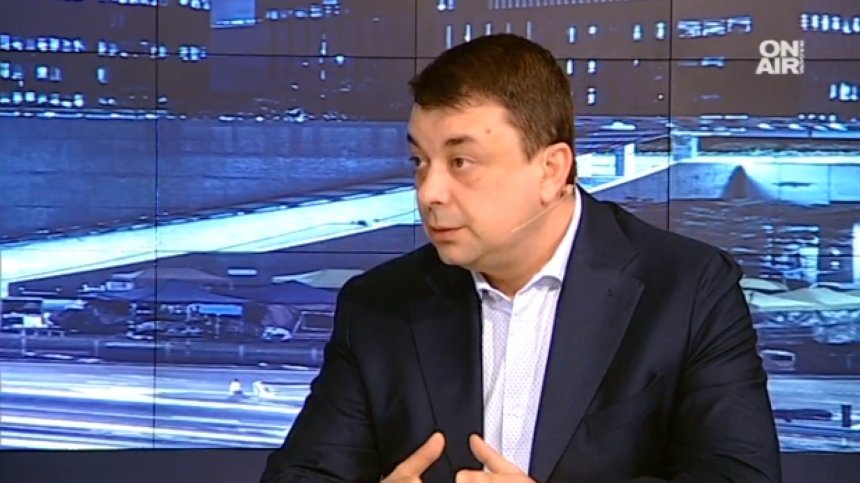 Голяма част от ромите у нас се интегрират, смята Александър Сабанов