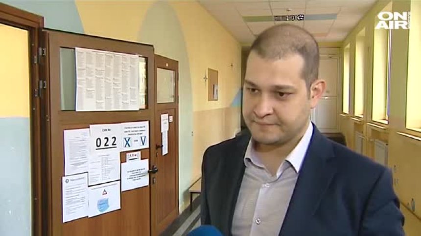 Подготовката за вота: Разпределят изборните книжа по секциите