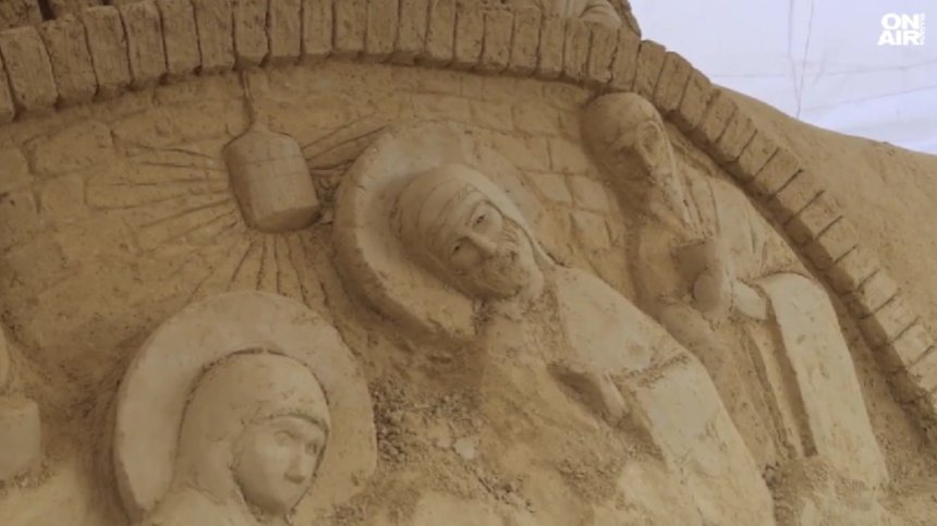 Раждането на Христос оживява с пясъчни фигури в Бургас