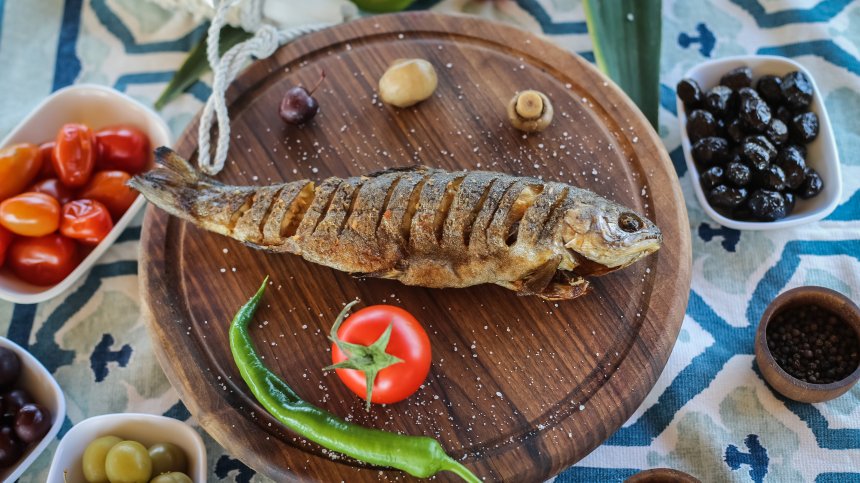 Скумрия в хартия за Никулден