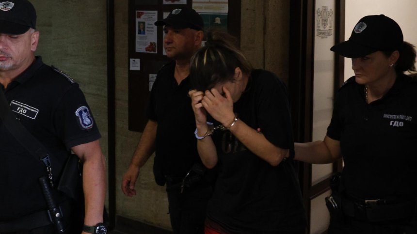 Обвинената за убийството на бебе във Варна остава в ареста