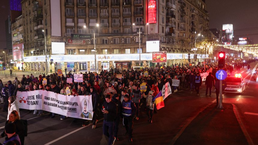 Хиляди румънци протестират заради съдебната система