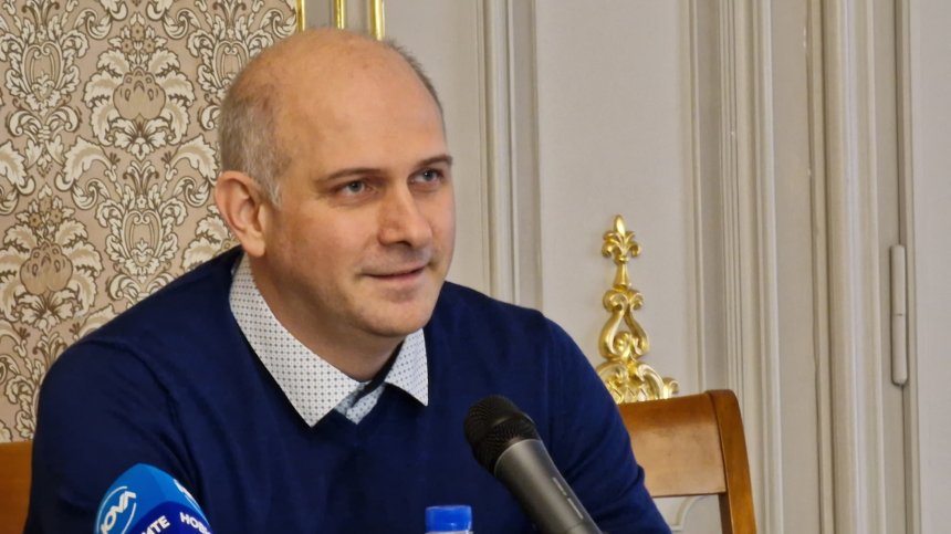Директорът на Народния театър: По моя инициатива бяха уволнени Морфов и Кръстева