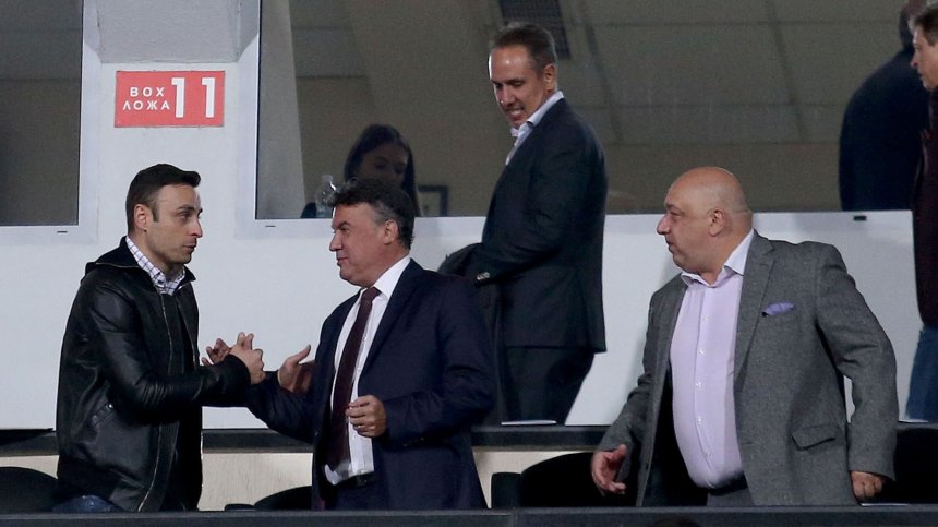 След резила с Англия: Правителството поиска оставката на Михайлов