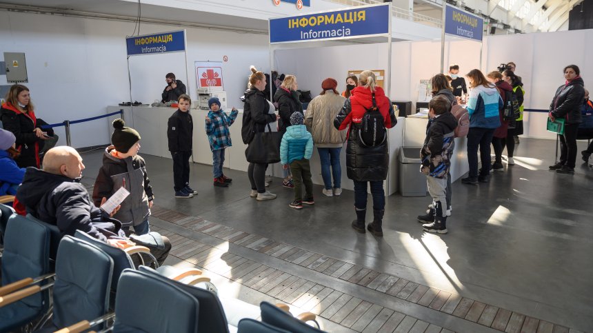 ООН: 8,3 млн. може да напуснат Украйна до края на годината
