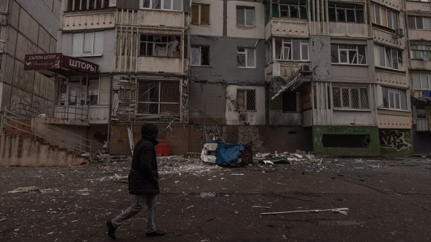 Отново спряха тока в Киев, Русия подложи Днепър на обстрел