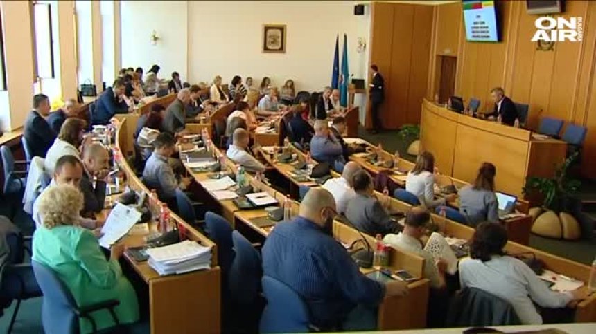 Скандал между управляващи и опозиция заради ремонтите на "Графа"