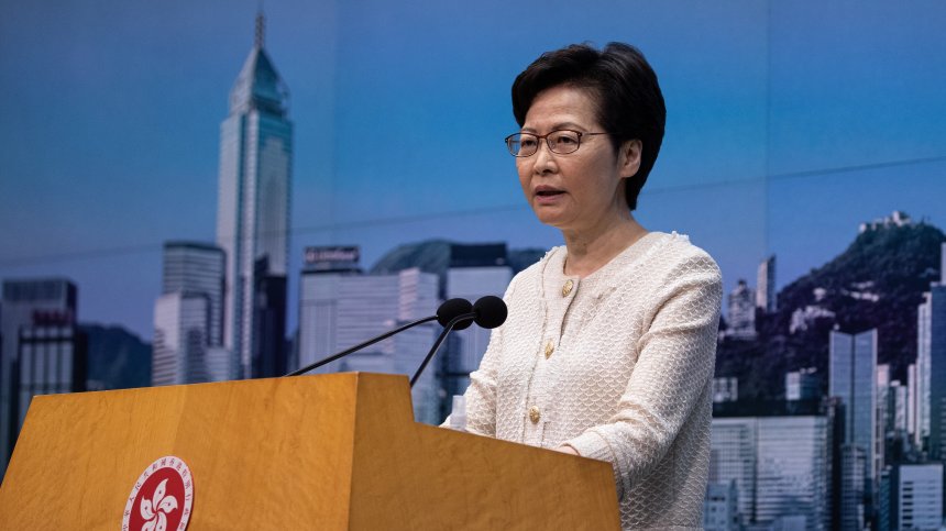 САЩ наложиха санкции на управителя на Хонконг Кари Лам