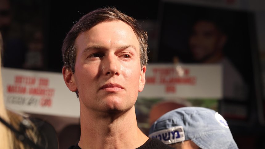 Сръбският парламент одобри спорен проект, свързан със зетя на Тръмп