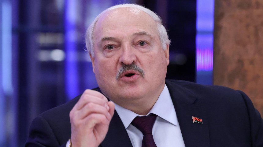 Лукашенко: Светът "полудя" по дроновете