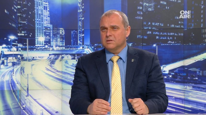 Искрен Веселинов: Крайно време е да спрат експериментите в енергетиката