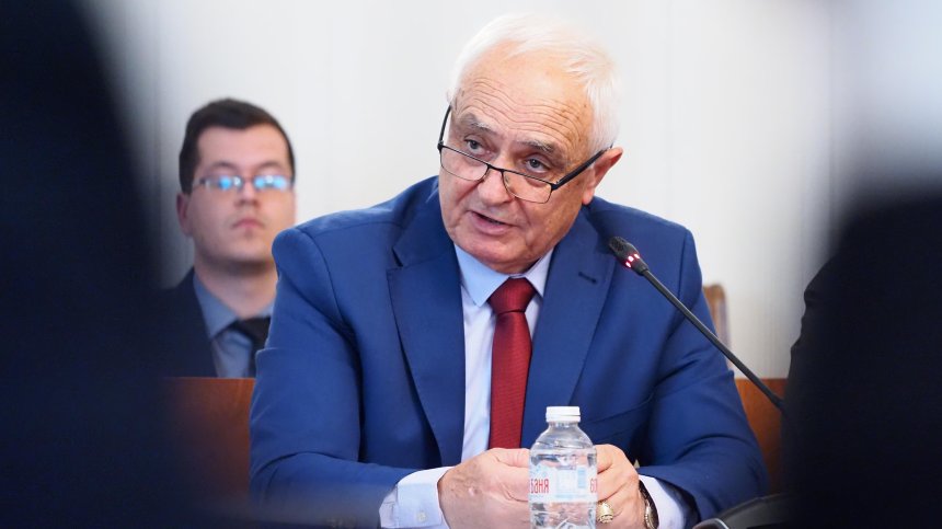 До 29 юли заявяваме поръчките на оръжия, искаме 3 млрд. евро от ЕК
