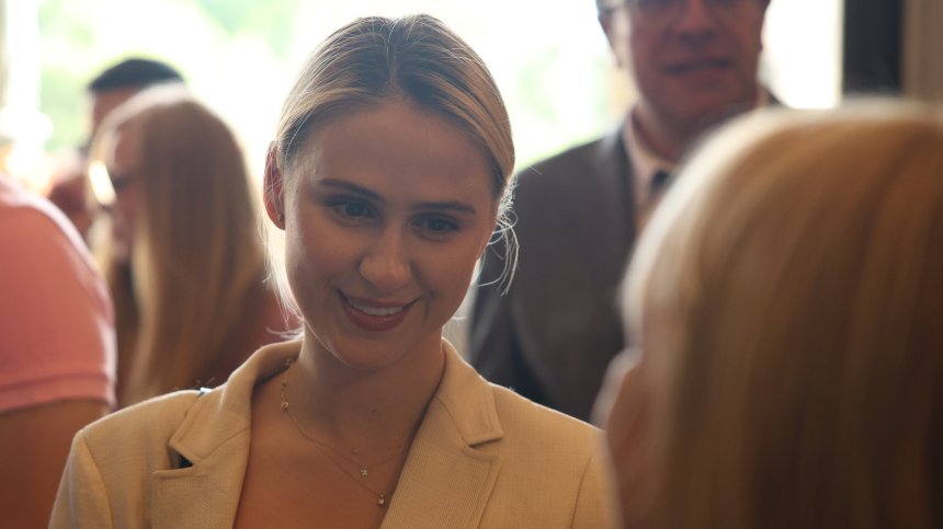 "Триумф" с Мария Бакалова е предложението ни за наградите "Оскар"