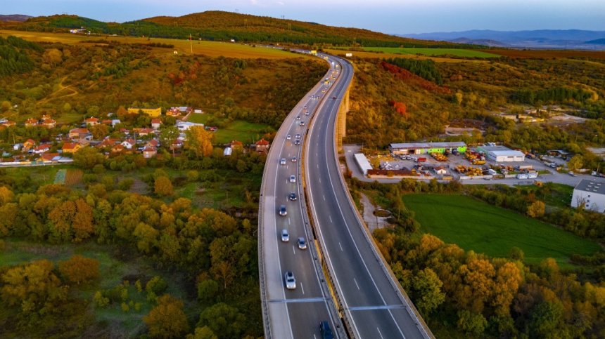 Внимание, шофьори: Промяна в движението на АМ "Хемус"
