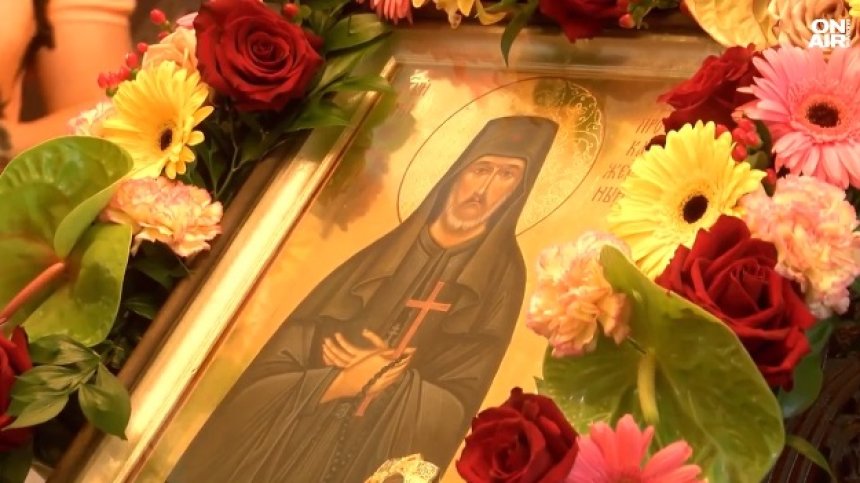 Опашки се извиха пред иконата на Св. Никифор в Габрово