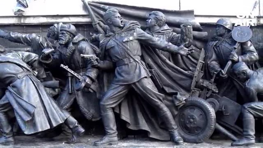 Малко хора знаят детайлно какво символизира Паметникът на Съветската армия