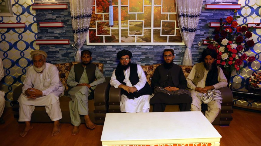 Афганистан няма да бъде демокрация, лидерът на талибаните взема върховната власт?